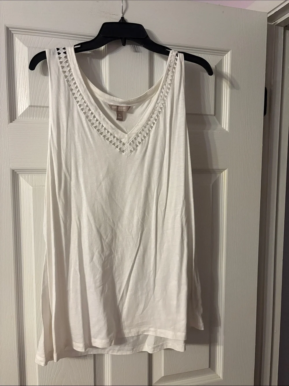 Banana Republic White V-Neck Crochet Trim Tank Top